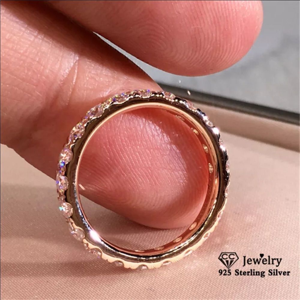 New Wedding Engagement Ring   - Picture 5 of 6
